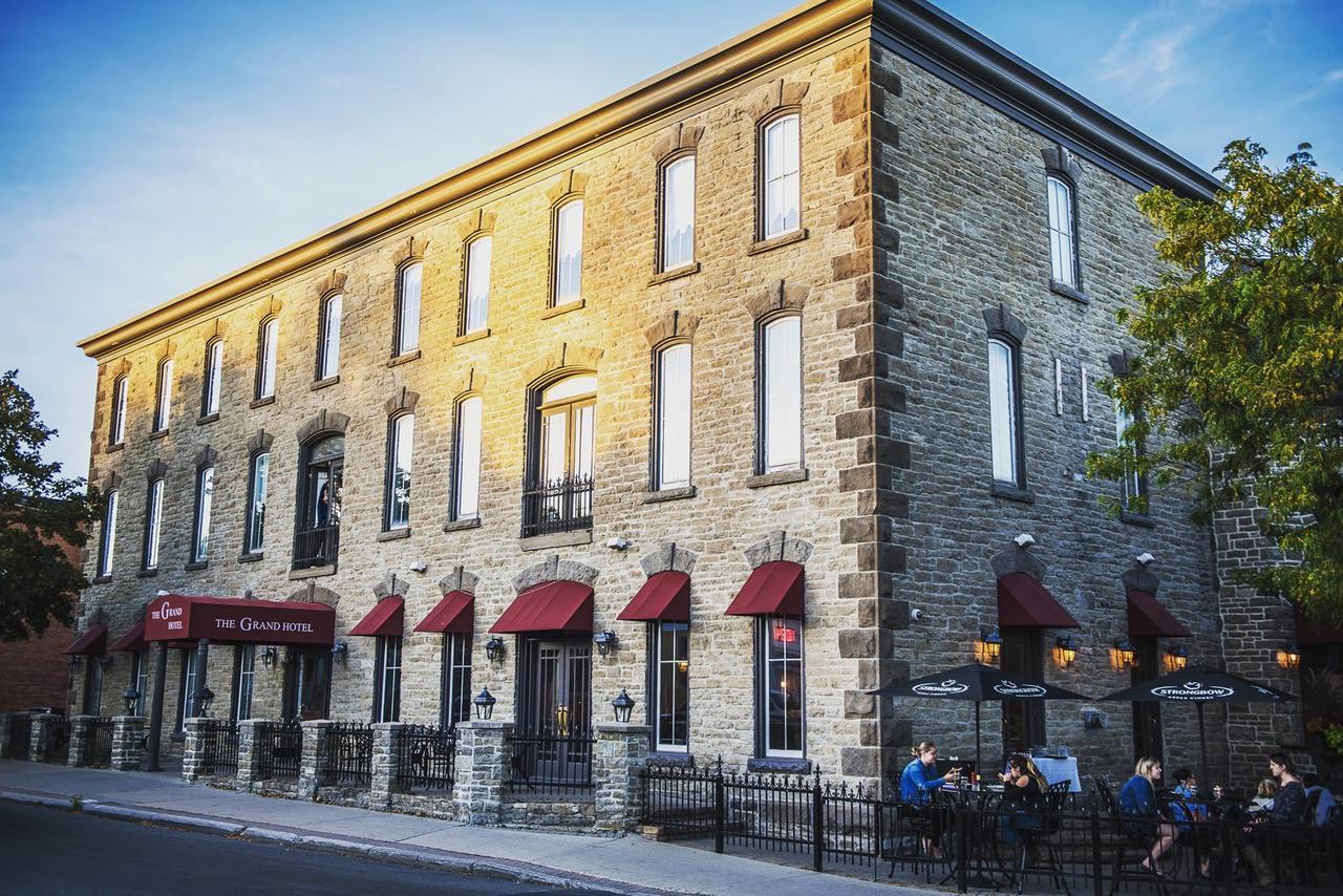 The Grand Hotel Carleton Place Exteriör bild